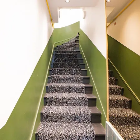 L'espérance Hotel 2*