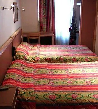 Szálloda L'esperance Párizs